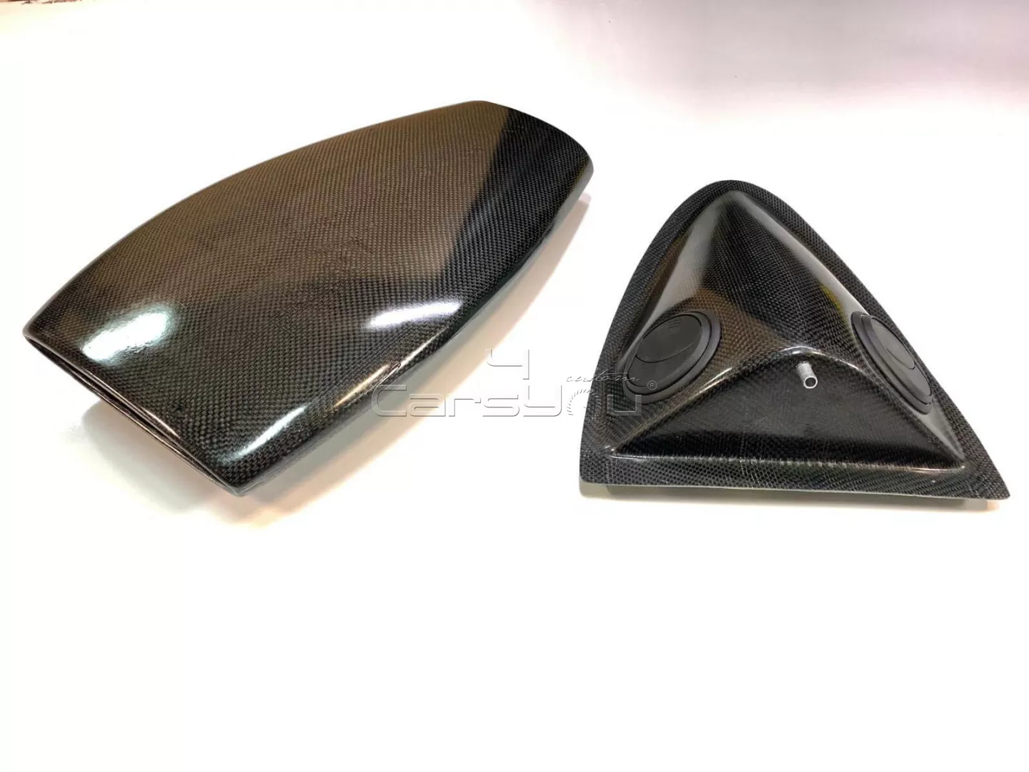 CARBON FIBRE ROOF VENT CARBON FIBRE ROOF VENT